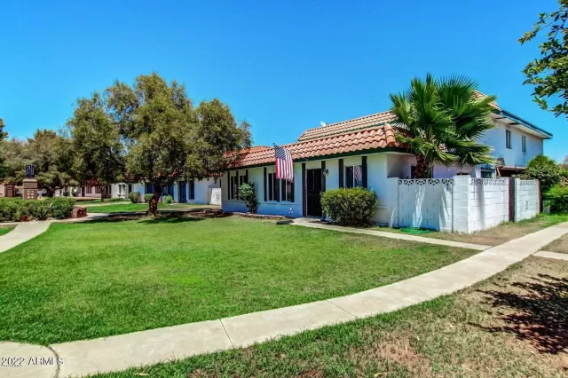 MLS: 6417893 Condo For Sale
