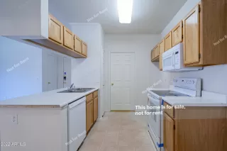 Photo #3: 6417961 Listing