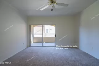 Photo #4: 6417961 Listing