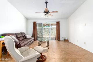 Photo #2: 6417992 Listing 