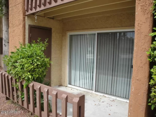 MLS: 6417998 Condo For Sale