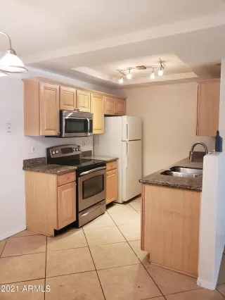 Photo #2: 6417998 Listing 