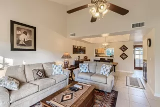 Photo #3: 6418056 Listing