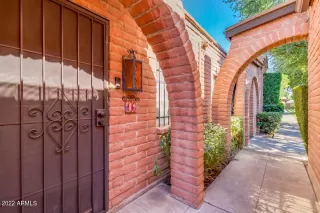 Photo #2: 6418064 Listing