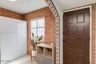 Photo #3: 6418064 Listing