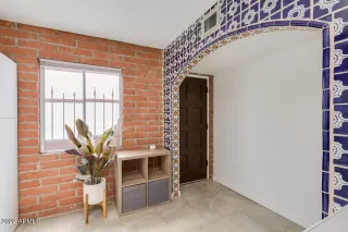 Photo #4: 6418064 Listing