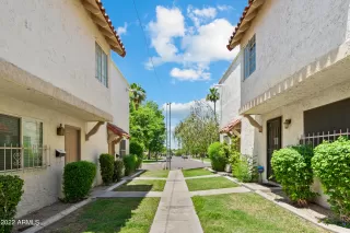 Photo #2: 6418244 Listing 