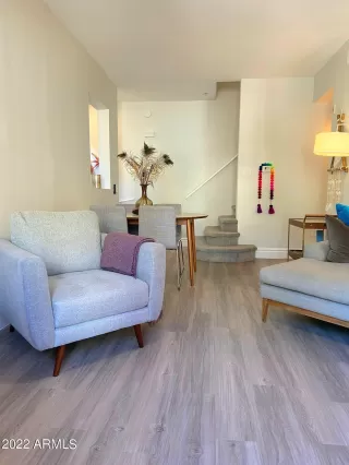 Photo #2: 6418418 Listing 