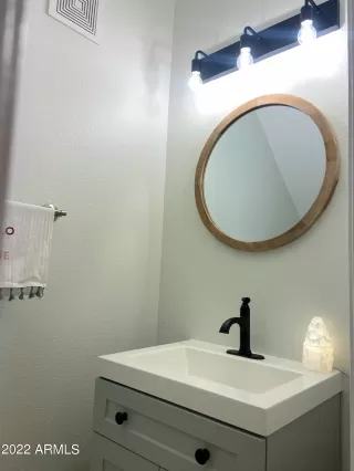 Photo #3: 6418418 Listing 