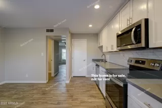 Photo #5: 6418576 Listing