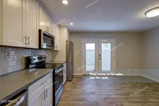 Photo #6: 6418576 Listing