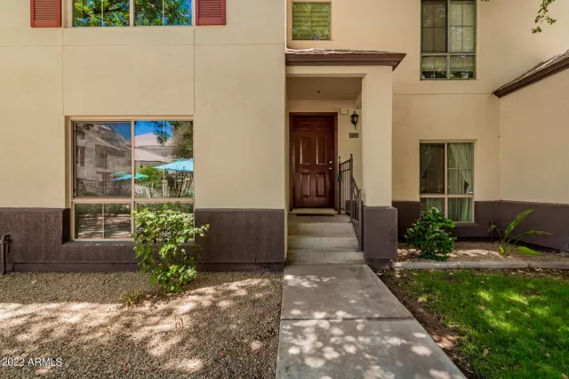 MLS: 6418591 Condo For Sale