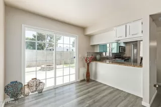 Photo #2: 6418617 Listing