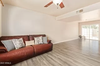 Photo #3: 6418617 Listing