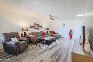 Photo #2: 6418661 Listing
