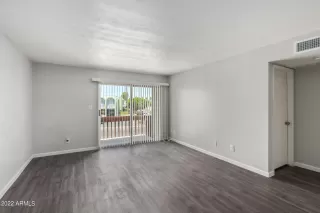 Photo #2: 6418704 Listing