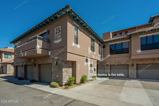 MLS: 6419001 Condo For Sale