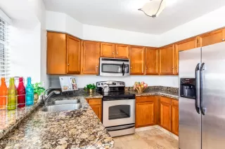 Photo #2: 6419115 Listing 