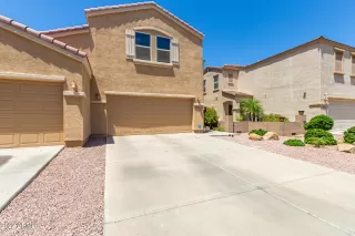 Photo #2: 6419157 Listing 