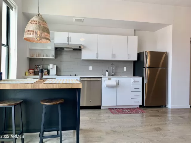 MLS: 6419234 Condo For Sale
