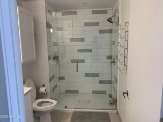 Photo #4: 6419234 Listing