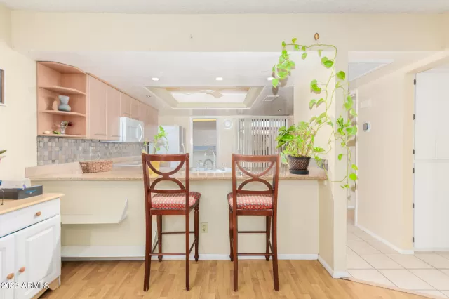 MLS: 6419303 Condo For Sale