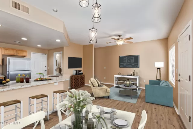 MLS: 6419571 Condo For Sale