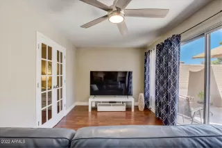 Photo #4: 6419604 Listing