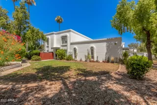 Photo #4: 6419624 Listing