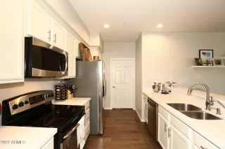 Photo #3: 6419661 Listing