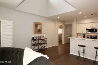 Photo #4: 6419661 Listing