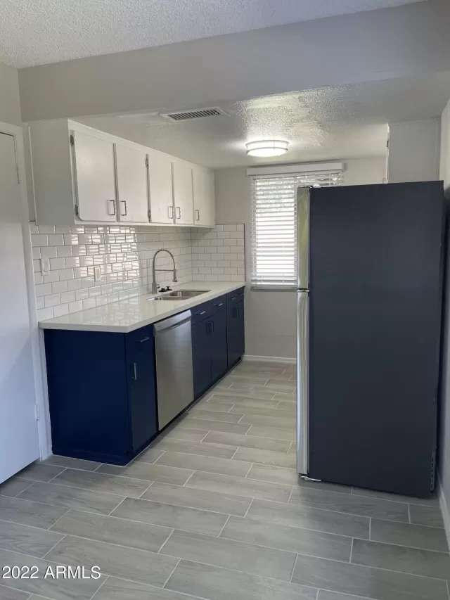 MLS: 6419684 Condo For Sale