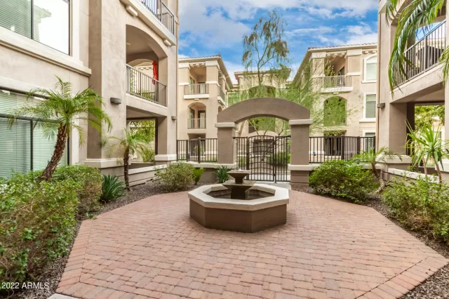 MLS: 6419752 Condo For Sale
