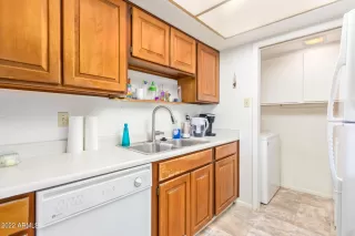 Photo #2: 6419791 Listing 