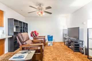 Photo #6: 6419791 Listing 