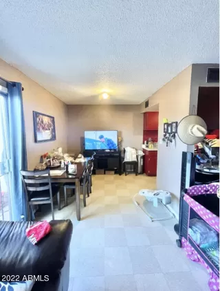 Photo #3: 6419809 Listing