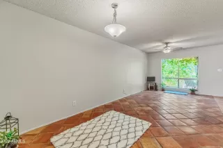 Photo #2: 6420006 Listing