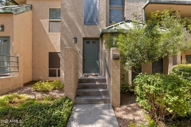 MLS: 6420043 Condo For Sale