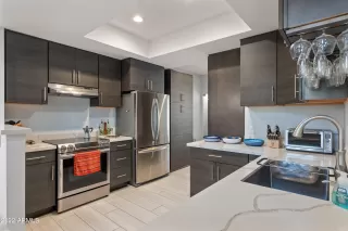 Photo #3: 6420043 Listing