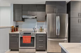 Photo #4: 6420043 Listing