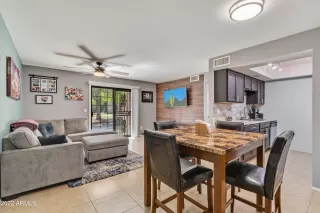 Photo #3: 6420436 Listing 