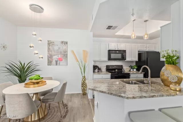 MLS: 6420442 Condo For Sale