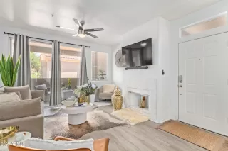 Photo #6: 6420442 Listing