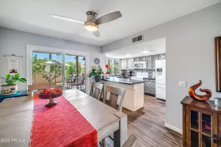 Photo #3: 6420536 Listing