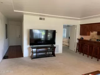 Photo #2: 6420730 Listing