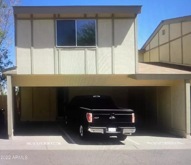 MLS: 6420752 Condo For Sale