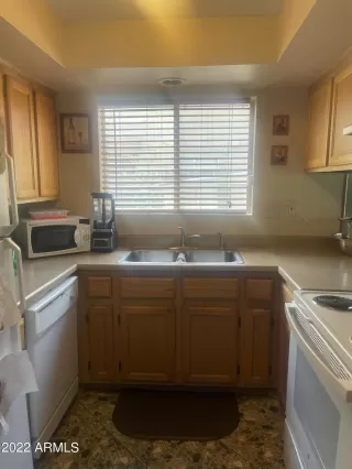 Photo #1: 6420752 Listing