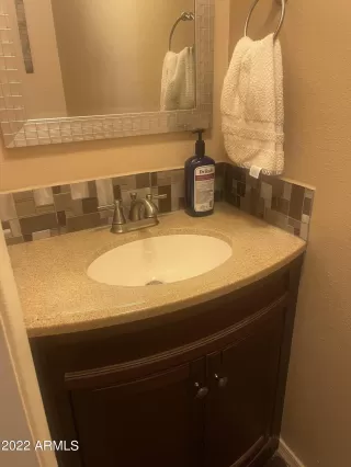 Photo #4: 6420752 Listing