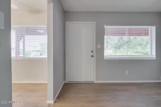 Photo #3: 6420975 Listing