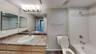 Photo #5: 6421110 Listing 